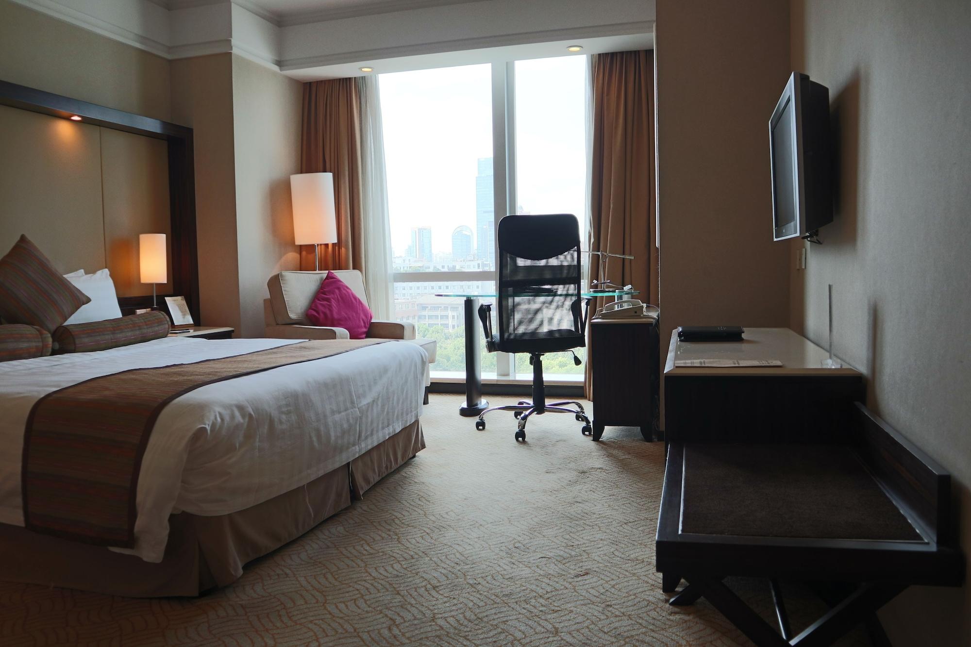 Howard Johnson Huaihai Hotel Shanghai Eksteriør bilde