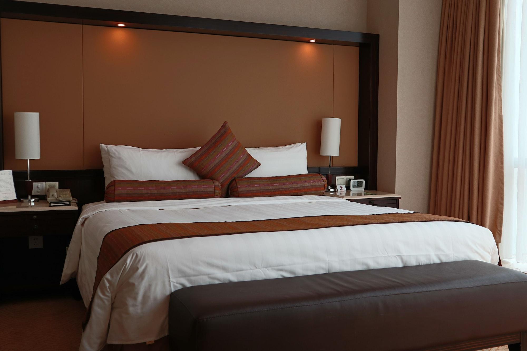 Howard Johnson Huaihai Hotel Shanghai Eksteriør bilde