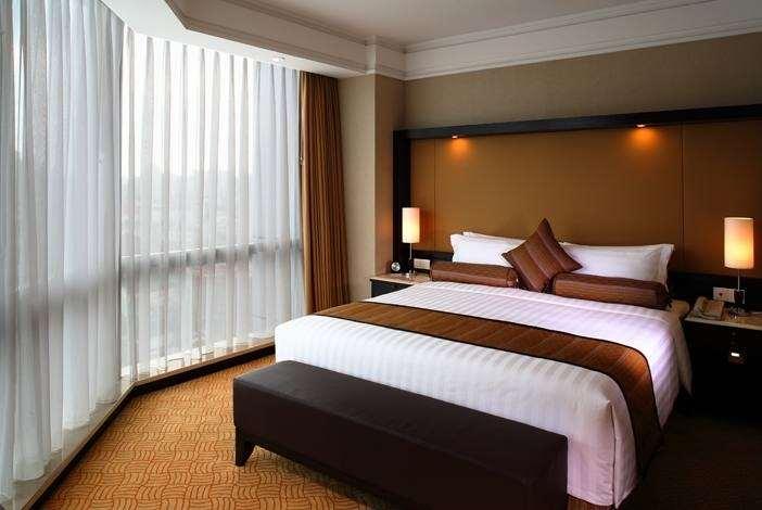 Howard Johnson Huaihai Hotel Shanghai Rom bilde