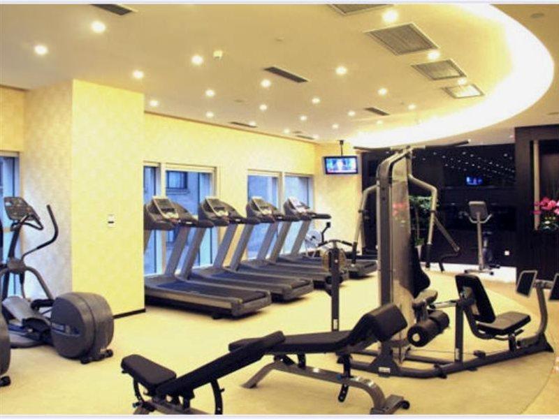 Howard Johnson Huaihai Hotel Shanghai Eksteriør bilde